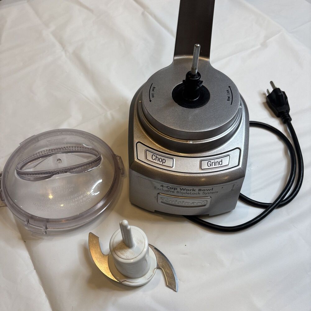 Cuisinart Mini-Prep Plus DLC-2A Food Processor Parts Lot Motor Base Lid Blade